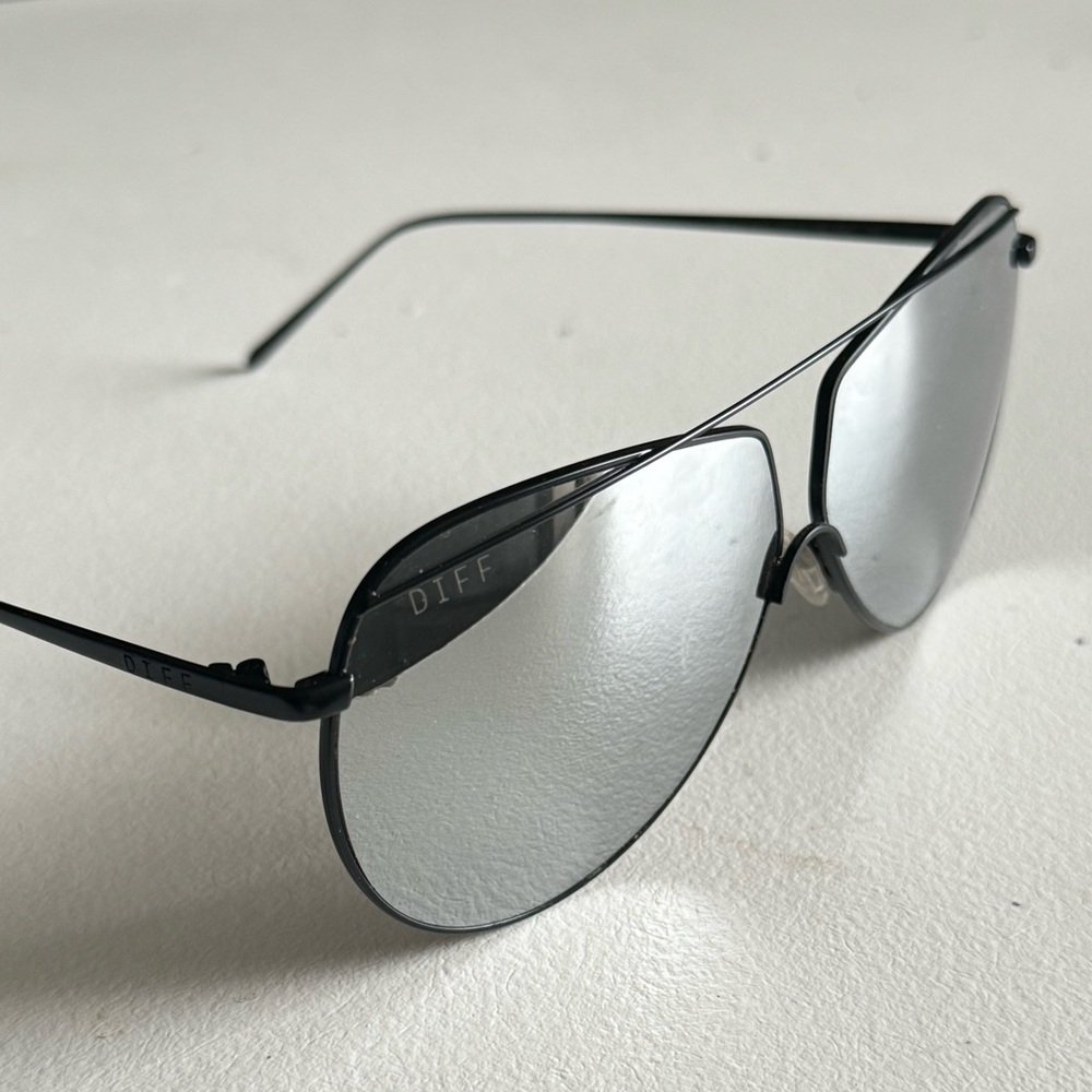 DIFF Eyewear Maeve Aviator Sunglasses
